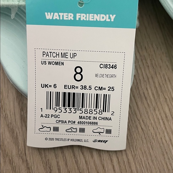 Reef Light Blue Slides with Fun Patches - Picture 3 of 5